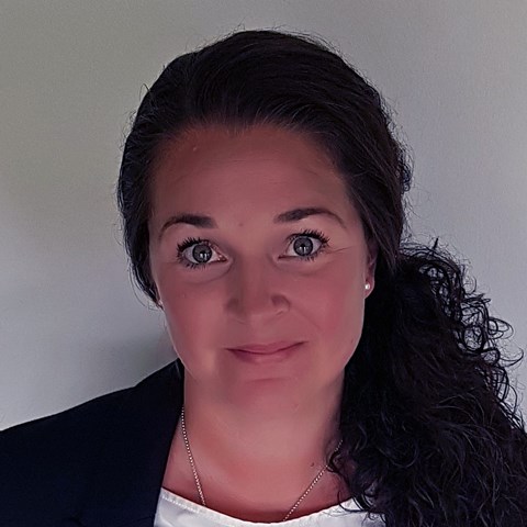 Louise Almström